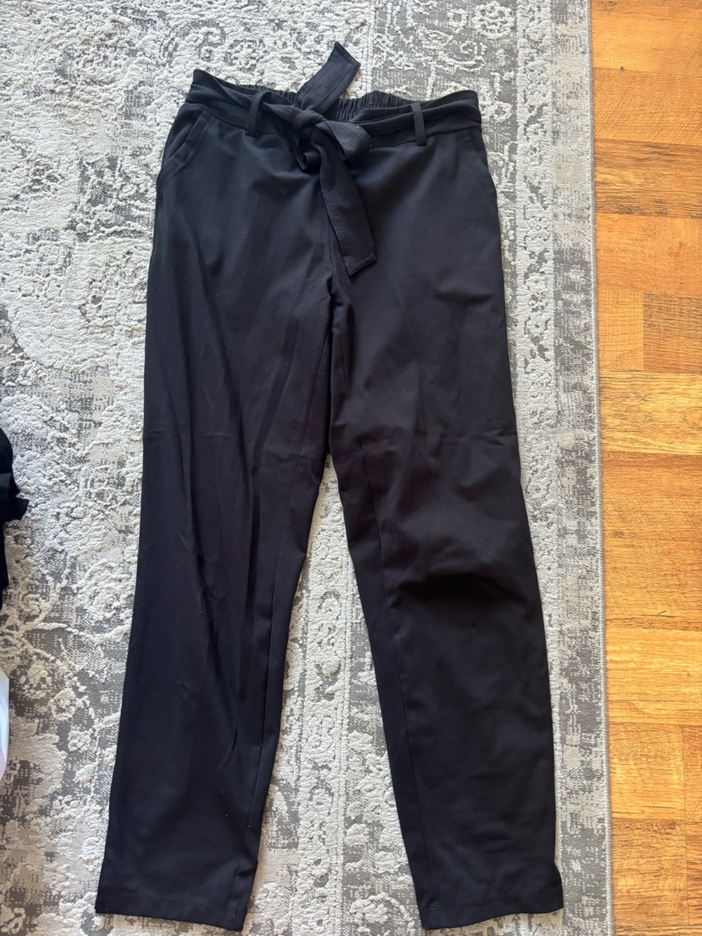 Pants with bow